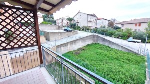 06 balcone