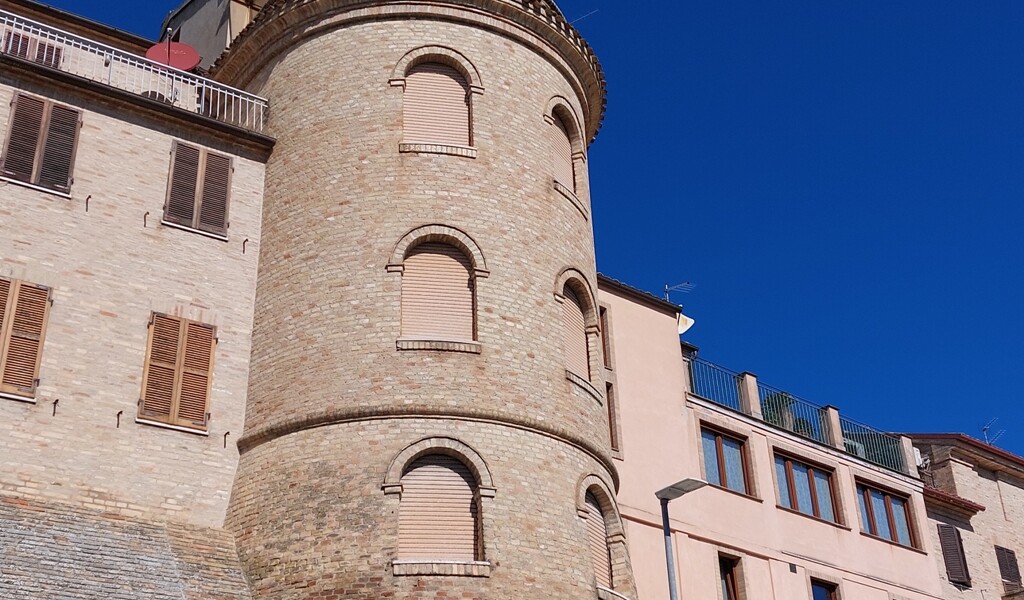 TORRIONE MEDIOEVALE