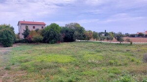 APPARTAMENTO IN TRIFAMILIARE CON SOFFITTA E GARAGE